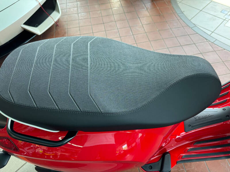 2024 Vespa Sprint 50 S