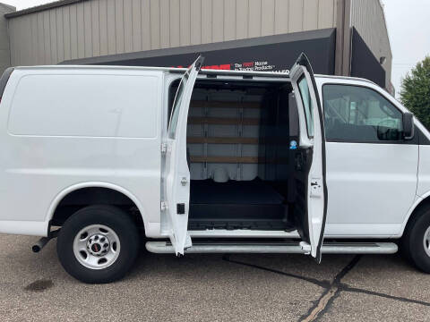 2023 GMC Savana 2500