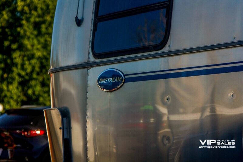 2000 Airstream 26'