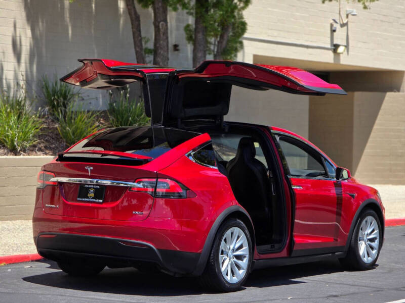 2017 Tesla Model X