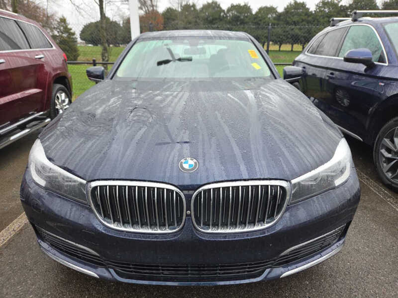 2019 BMW 7 Series 740i