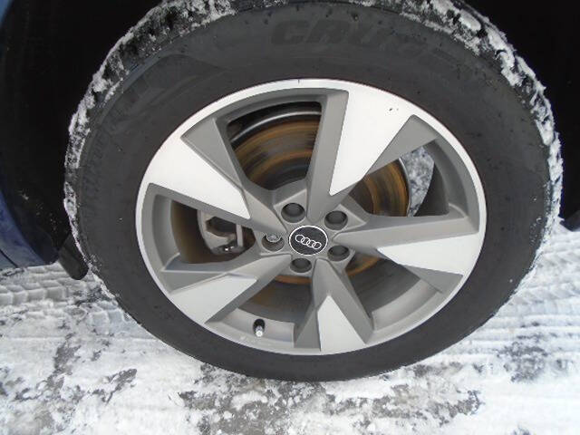 2023 Audi Q5 quattro Premium Plus 40 TFSI