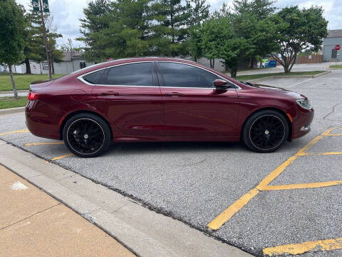 2017 Chrysler 200 Limited Platinum