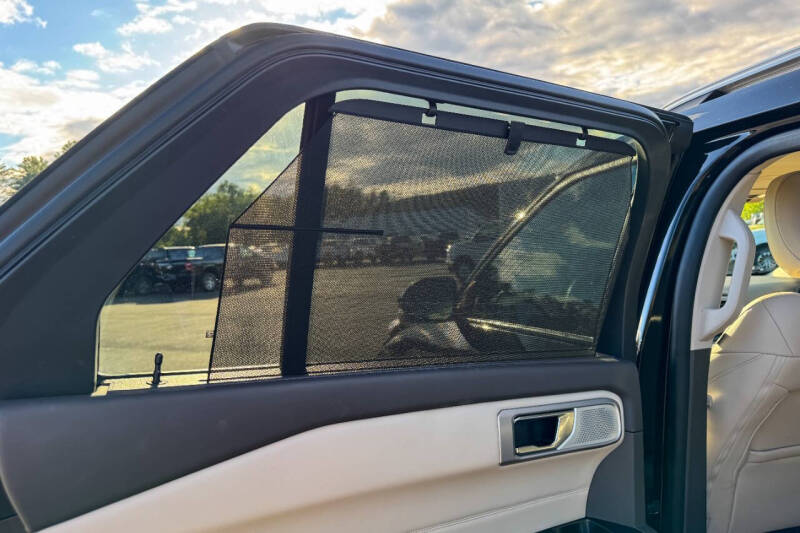 2022 Ford Explorer Platinum