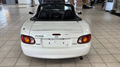 2000 Mazda MX-5 Miata