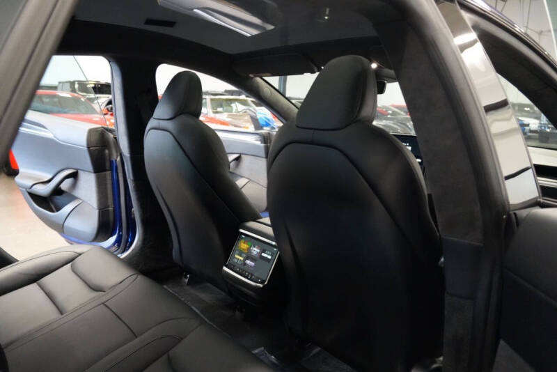2023 Tesla Model S Plaid