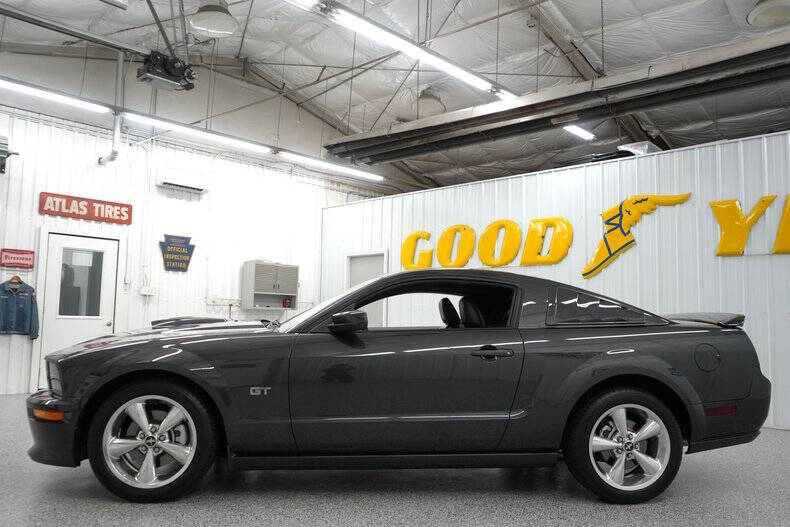 2008 Ford Mustang