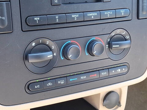 2004 Ford Freestar SEL