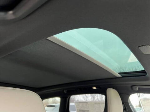 2026 Volvo XC60 T8 Plus