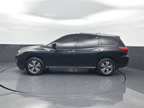 2019 Nissan Pathfinder S