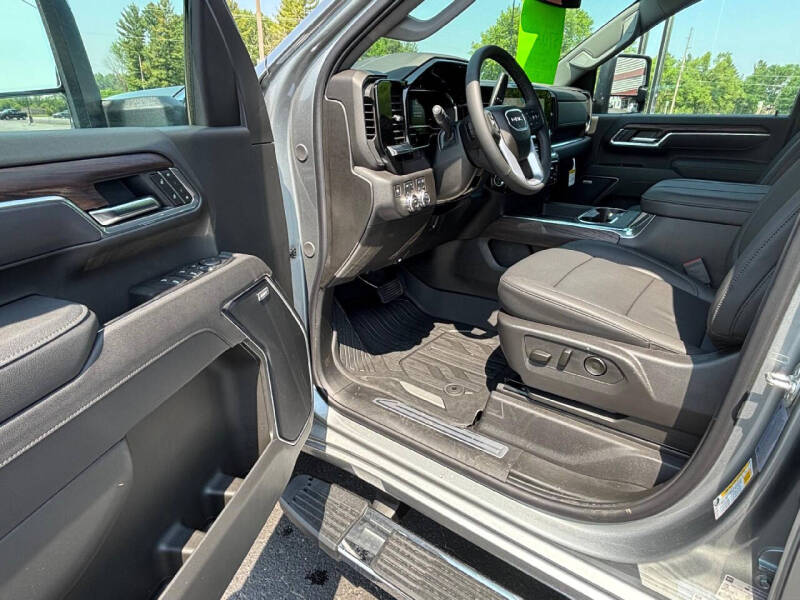 2025 GMC Sierra 2500HD