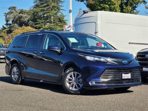 2023 Toyota Sienna