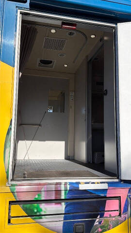 2010 Freightliner Mobile Classroom