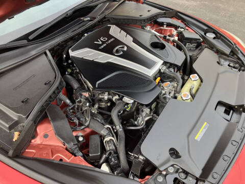 2017 Infiniti Q60 Red Sport 400