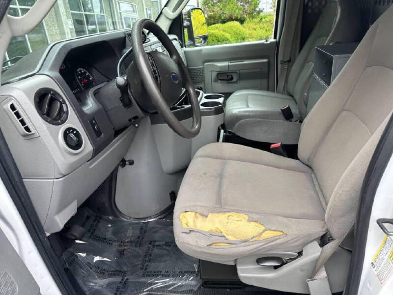 2013 Ford E-Series E-250