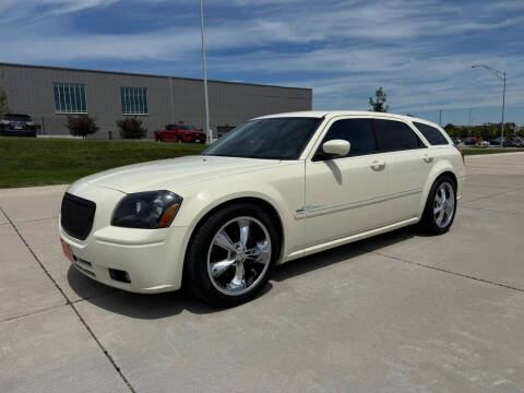 2005 Dodge Magnum RT