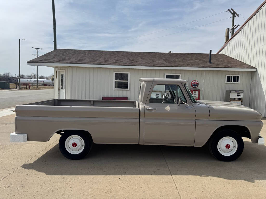 1965 GMC C/K 1500 Series 16