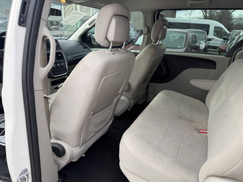 2013 Dodge Grand Caravan American Value Package