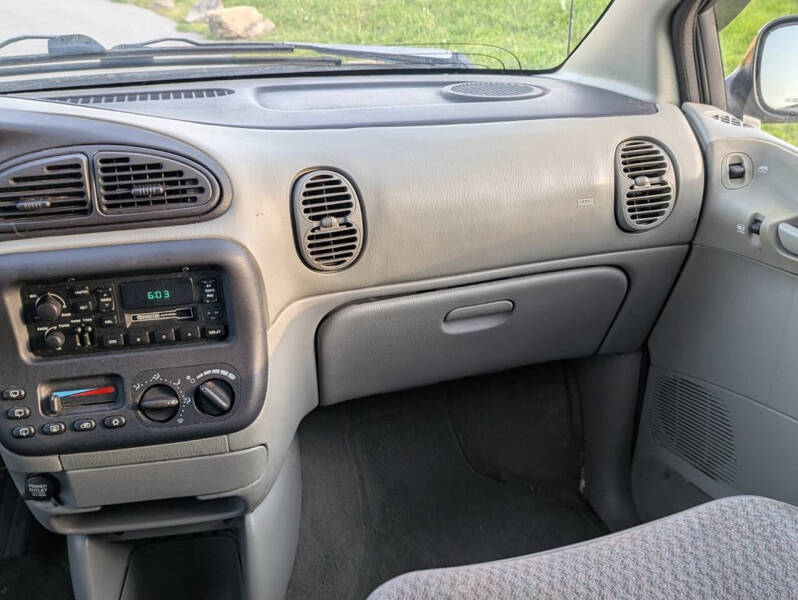 2000 Dodge Caravan