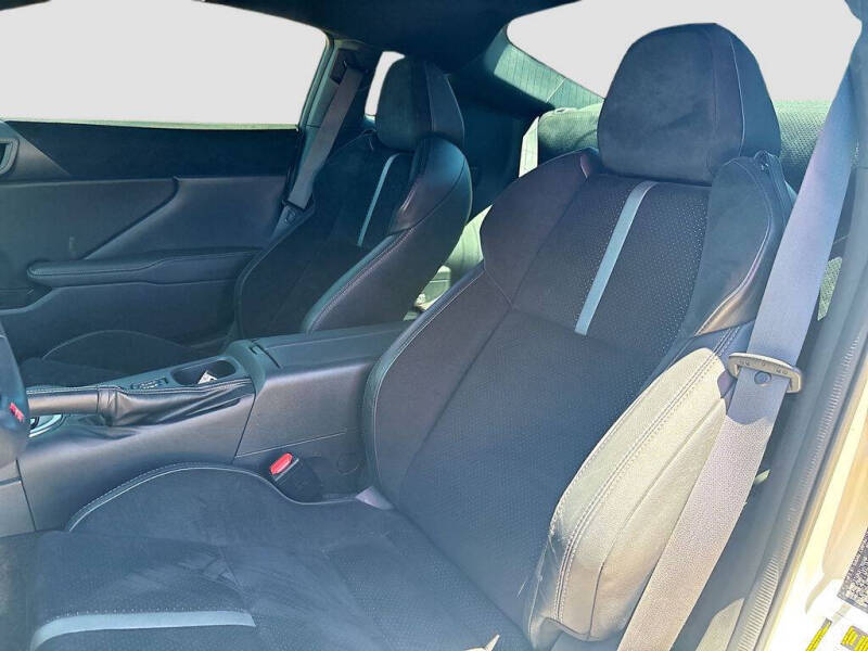 2025 Toyota GR86 Premium