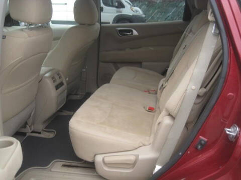 2014 Nissan Pathfinder S