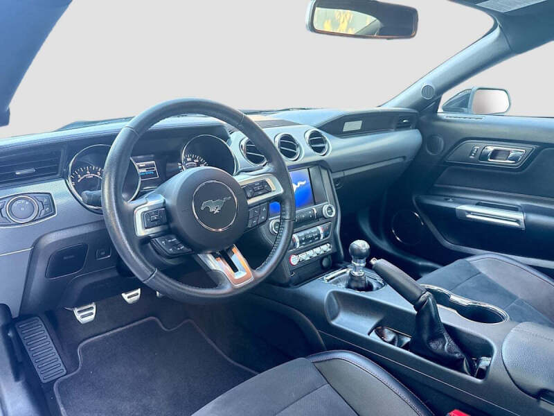 2017 Ford Mustang GT Premium