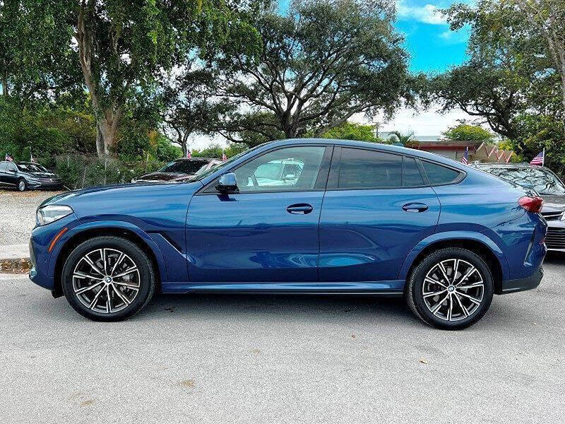 2022 BMW X6 xDrive40i