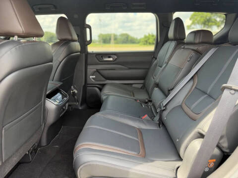 2025 Nissan Armada SL
