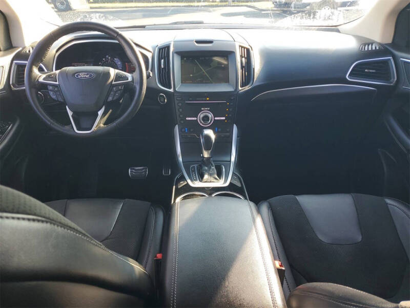 2018 Ford Edge Sport