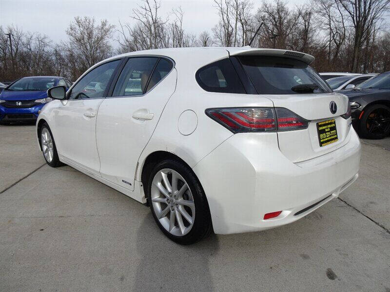 2011 Lexus CT 200h Premium