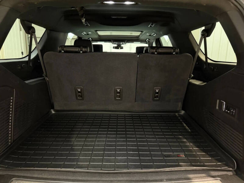 2021 Chevrolet Suburban RST
