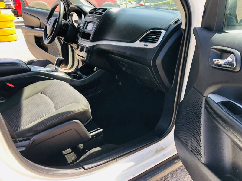 2019 Dodge Journey SE