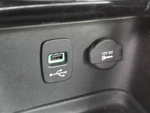 2013 Chrysler 200 Limited
