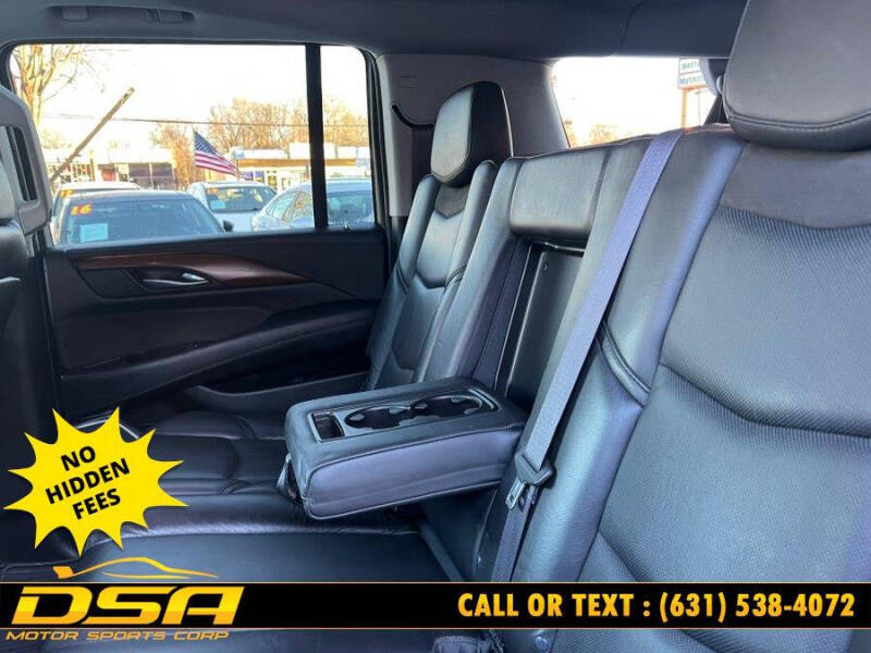 2017 Cadillac Escalade ESV Luxury