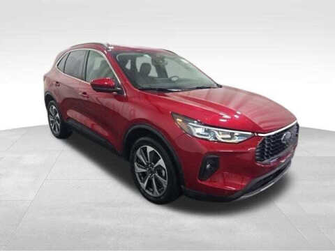 2024 Ford Escape Platinum