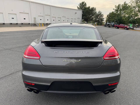 2014 Porsche Panamera S E-Hybrid