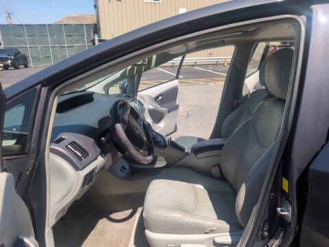 2010 Toyota Prius I