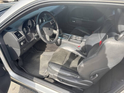 2009 Dodge Challenger SRT8