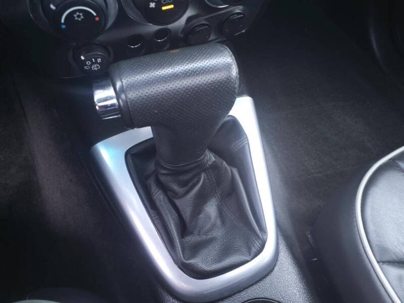 2010 HUMMER H3 Luxury