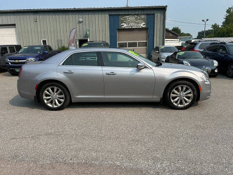 2017 Chrysler 300 C