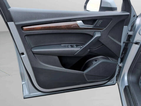 2019 Audi Q5 quattro Premium 45 TFSI