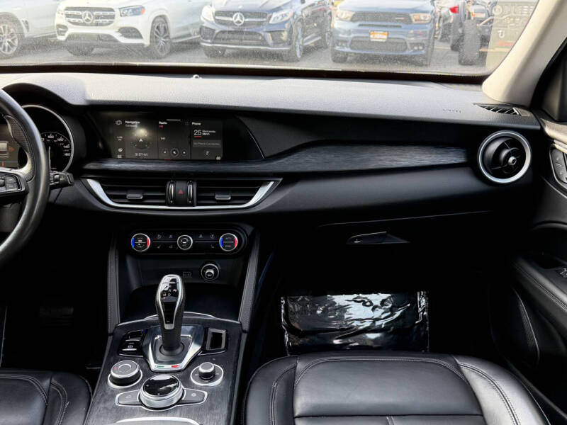 2020 Alfa Romeo Stelvio