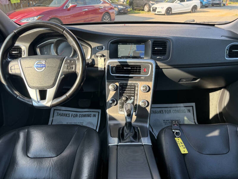 2016 Volvo S60 T5 Drive-E Premier