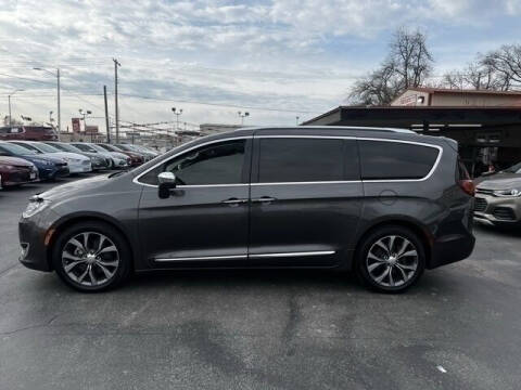 2017 Chrysler Pacifica Limited
