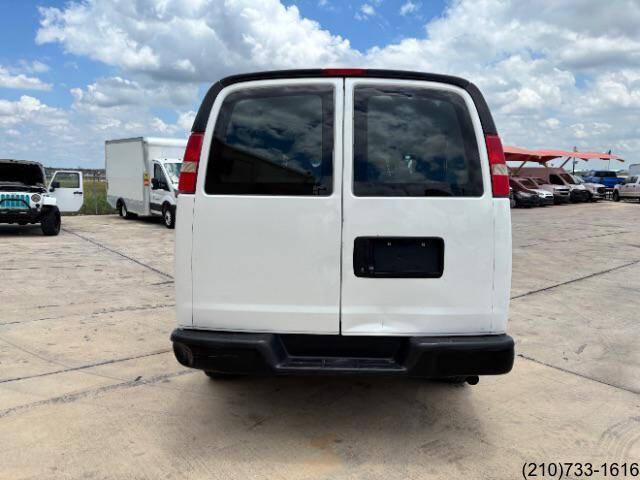 2016 Chevrolet Express 3500