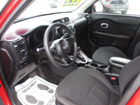2015 Kia Soul +
