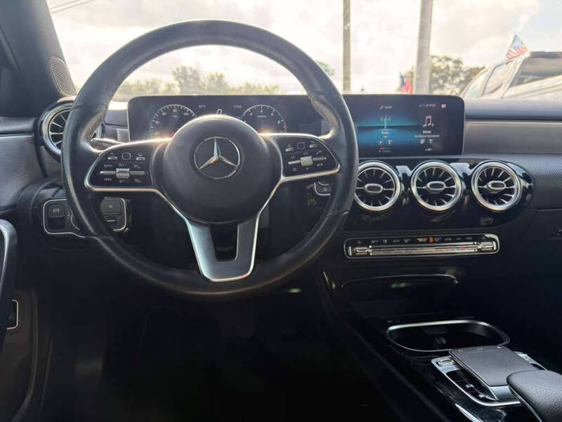 2020 Mercedes-Benz A-Class A 220