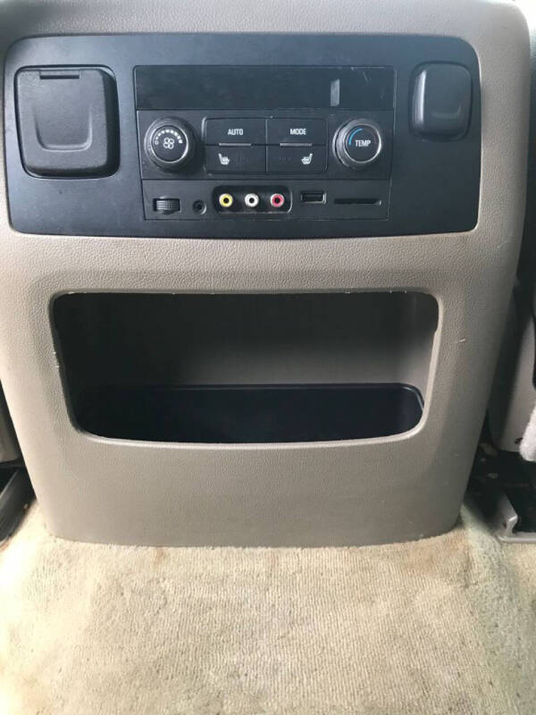 2015 GMC Yukon XL SLT