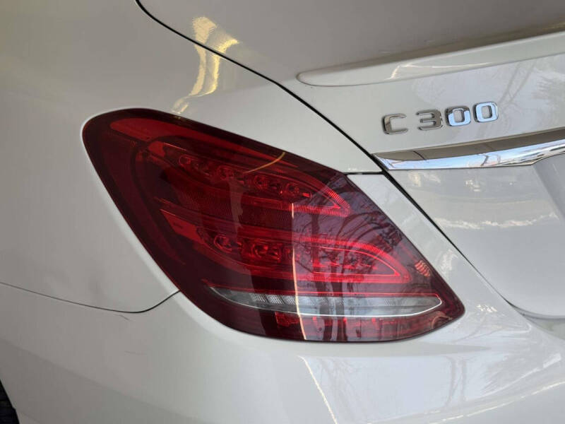 2017 Mercedes-Benz C-Class