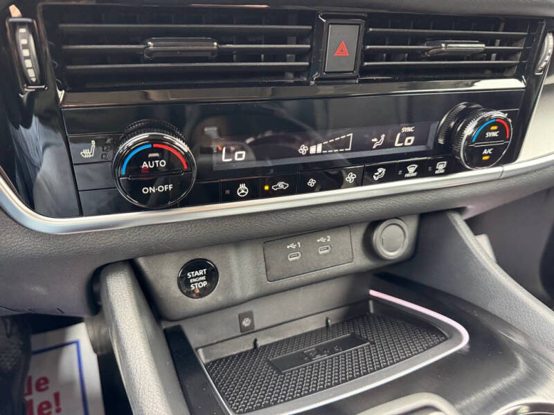 2026 Nissan Rogue SL
